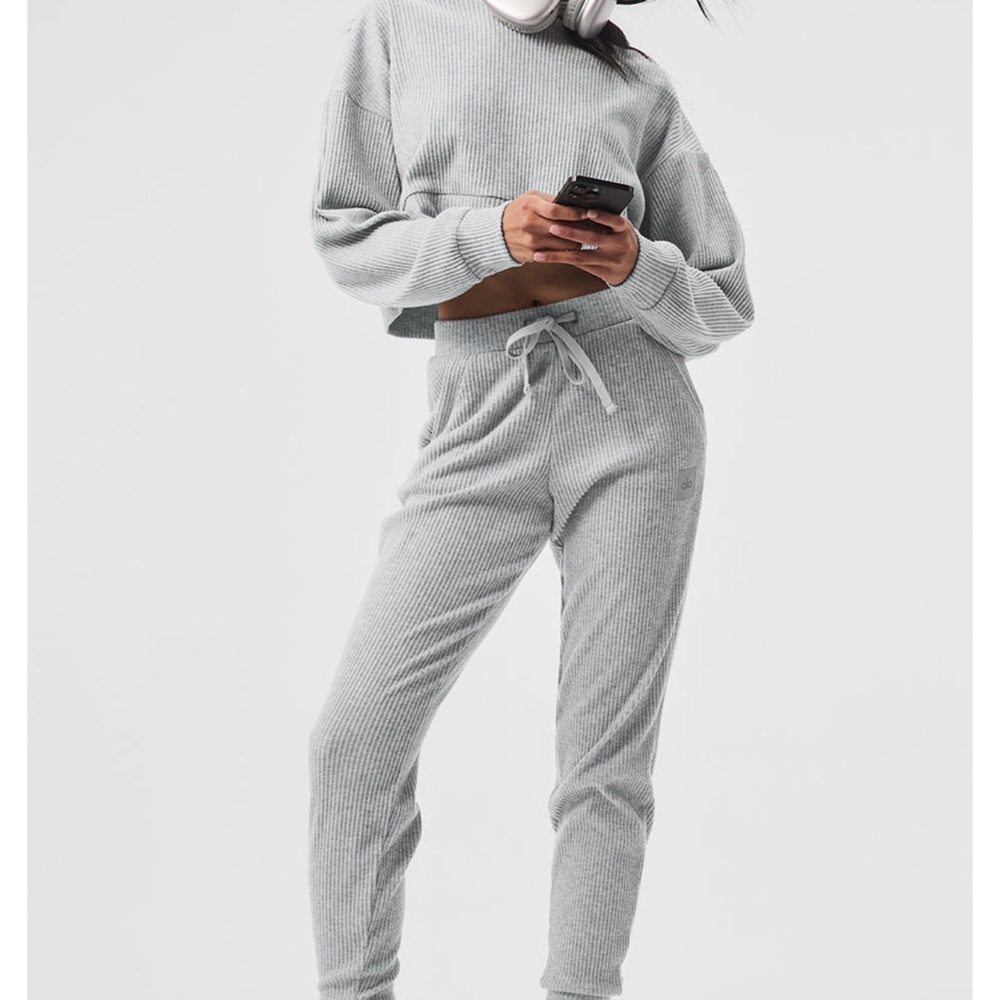 ALO Muse Sweatpant - Heather Gray